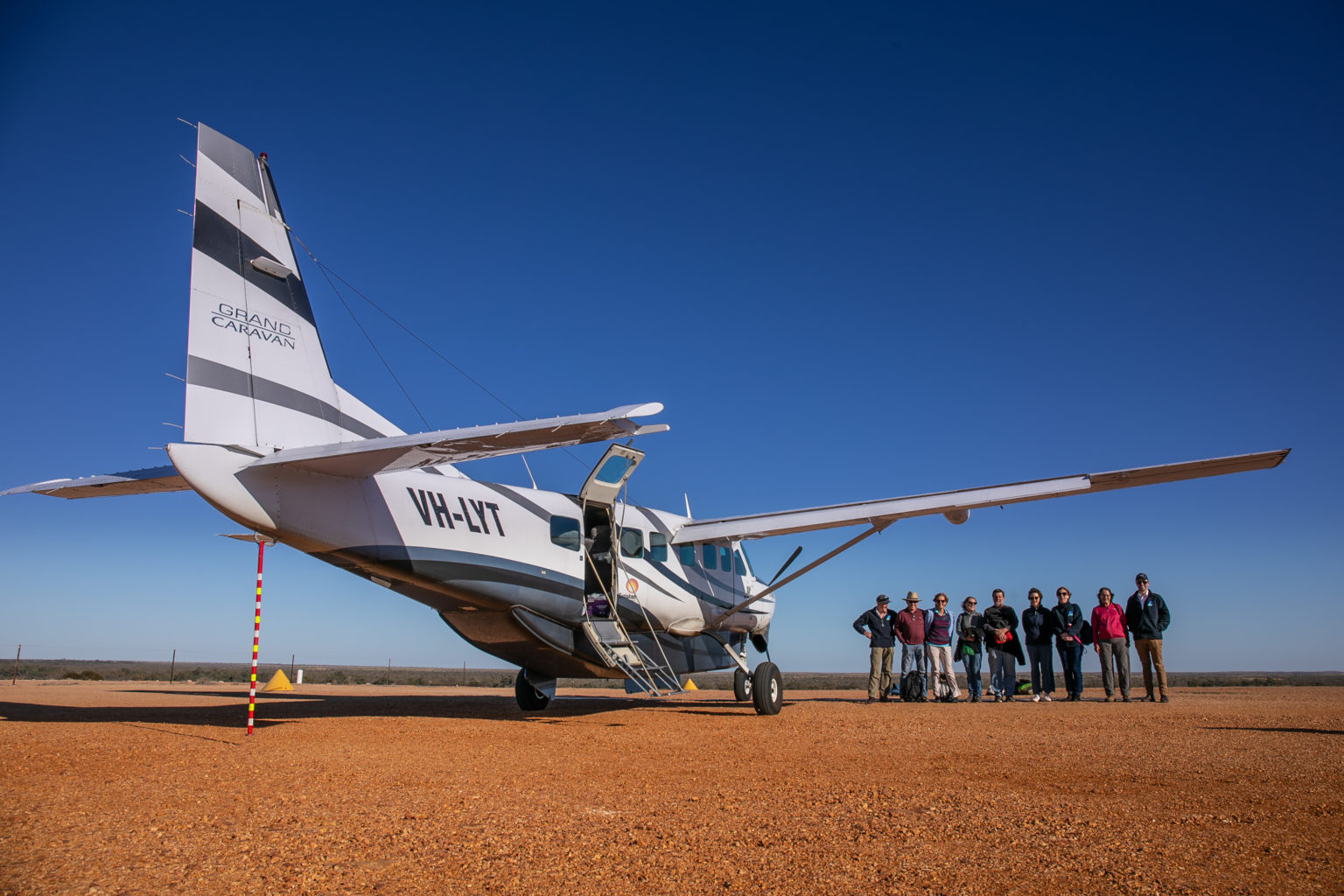 lake eyre air tours charleville