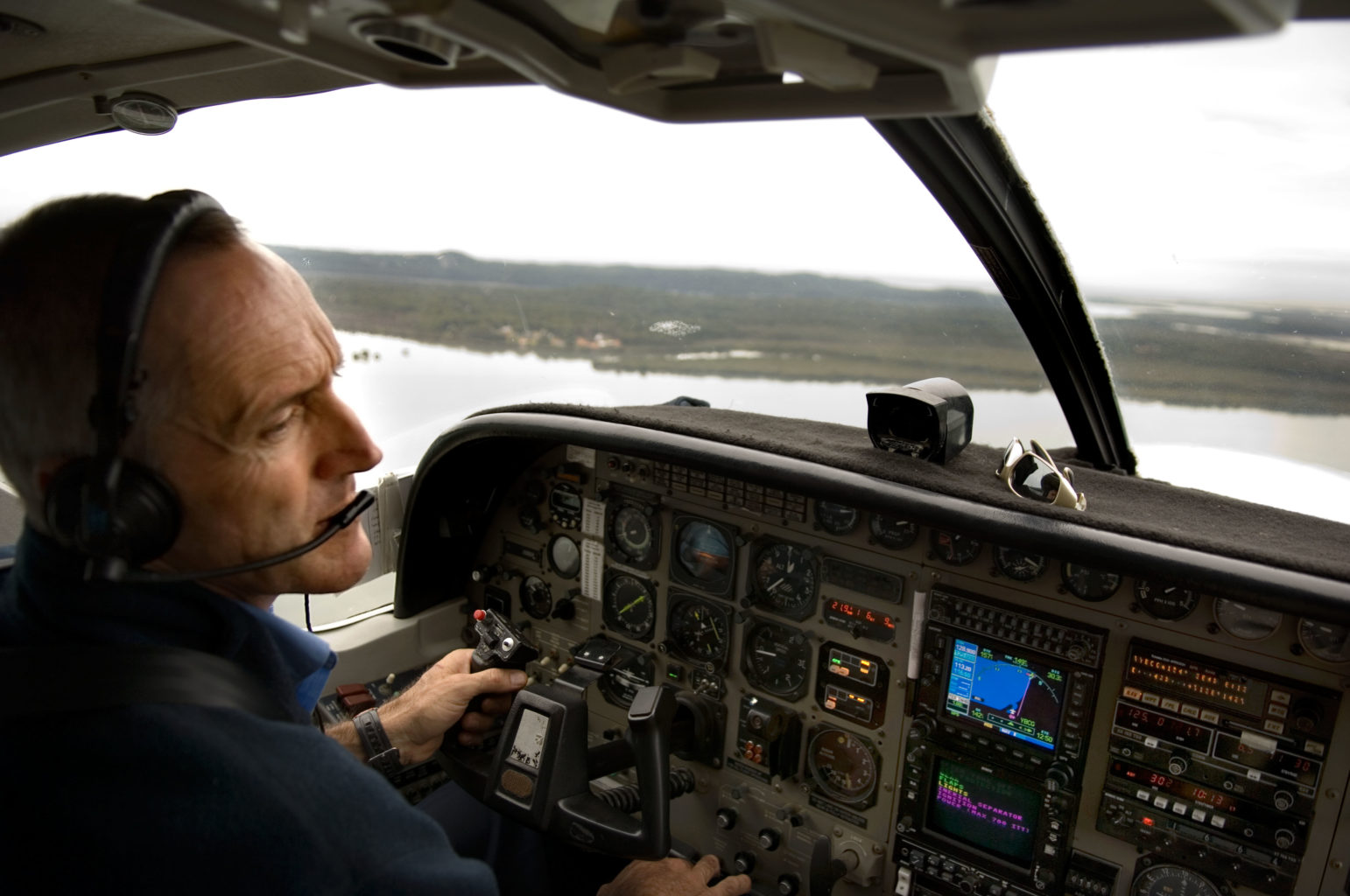 lake eyre air tours charleville